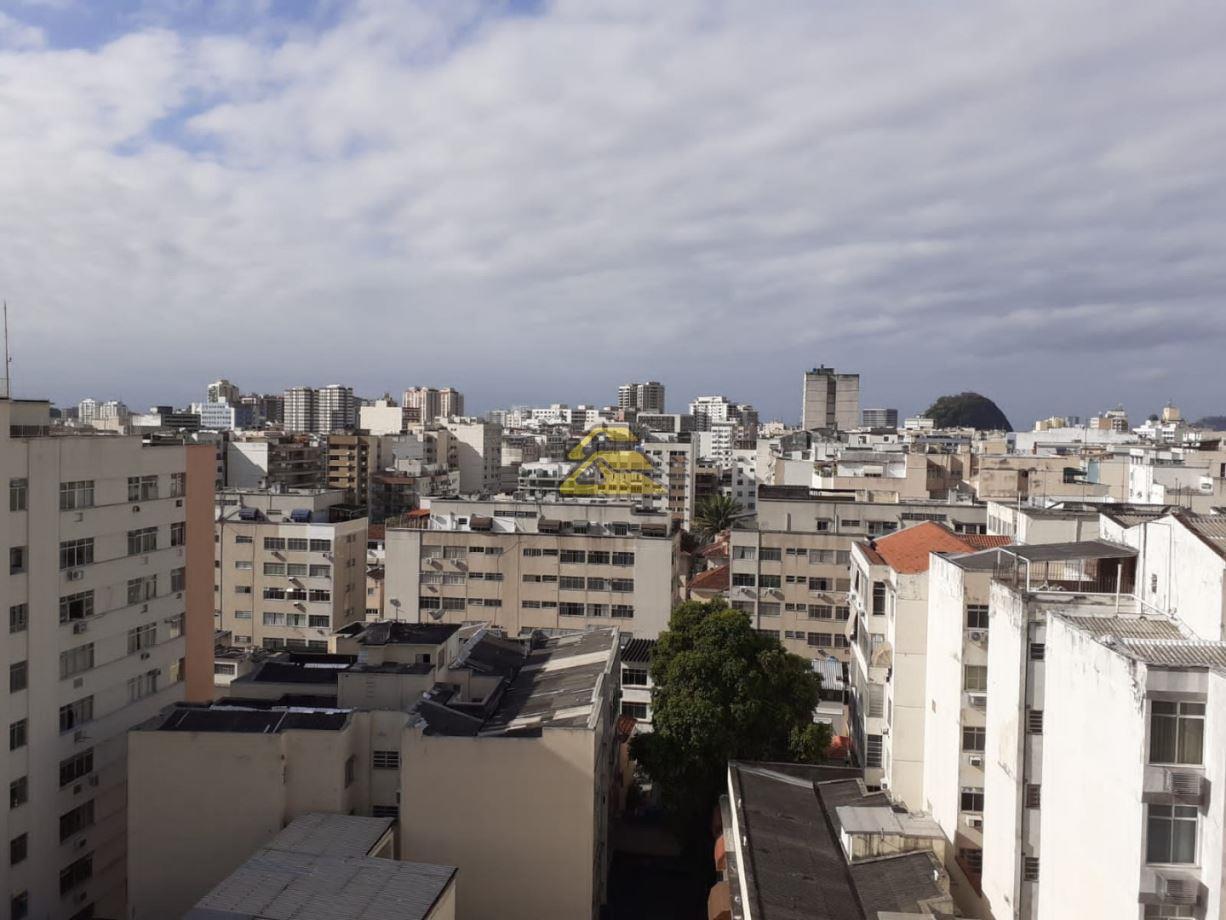 Apartamento à venda com 4 quartos, 202m² - Foto 23