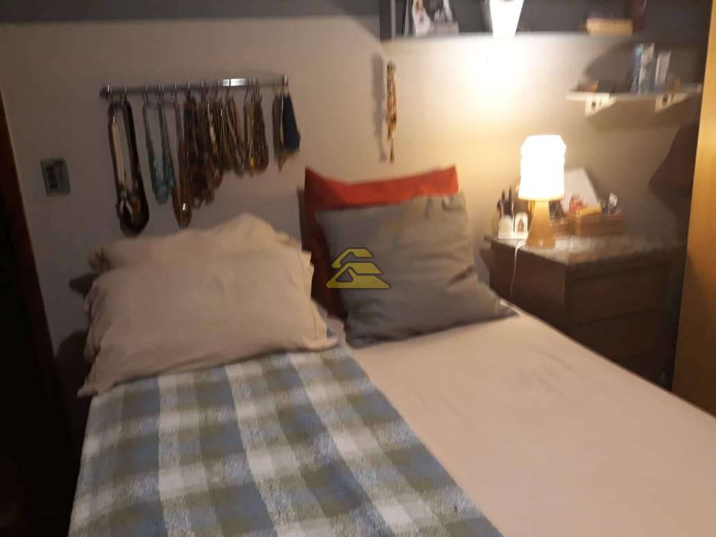 Apartamento à venda com 2 quartos, 105m² - Foto 7