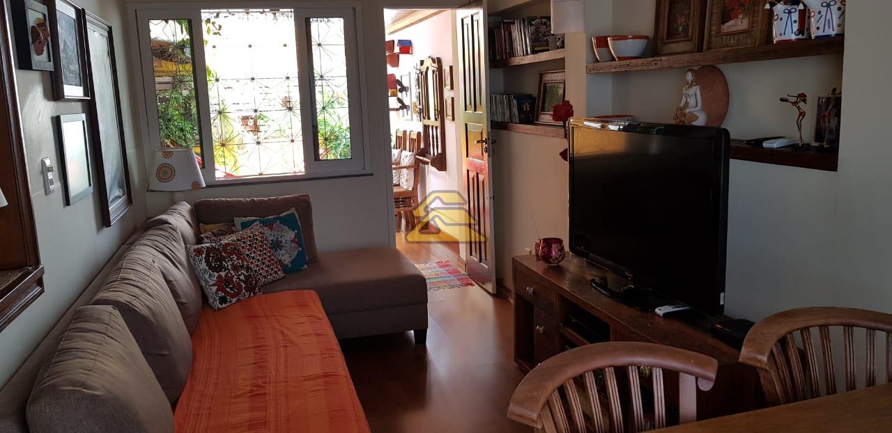 Casa à venda com 3 quartos, 66m² - Foto 4