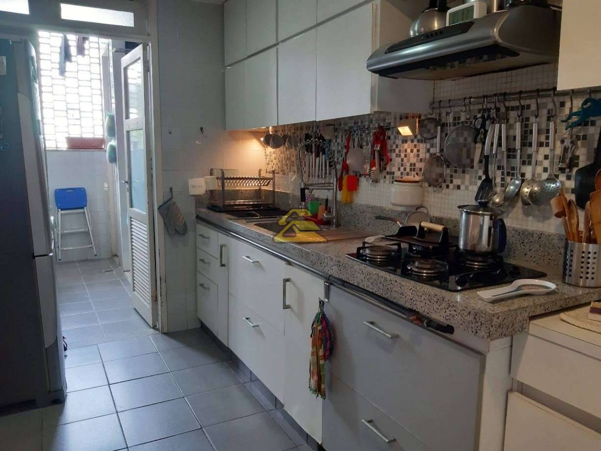 Apartamento à venda com 3 quartos, 87m² - Foto 19