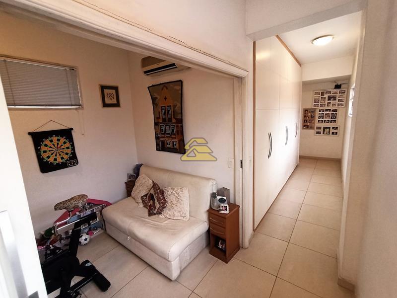 Apartamento à venda com 4 quartos, 184m² - Foto 12