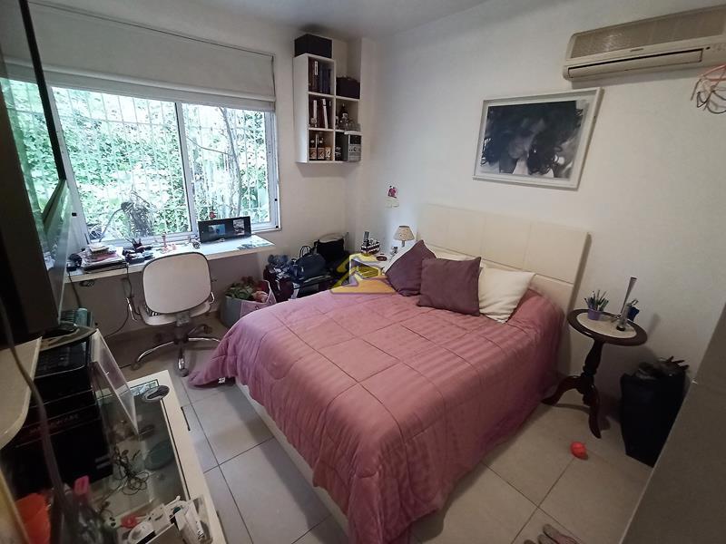 Apartamento à venda com 4 quartos, 184m² - Foto 17