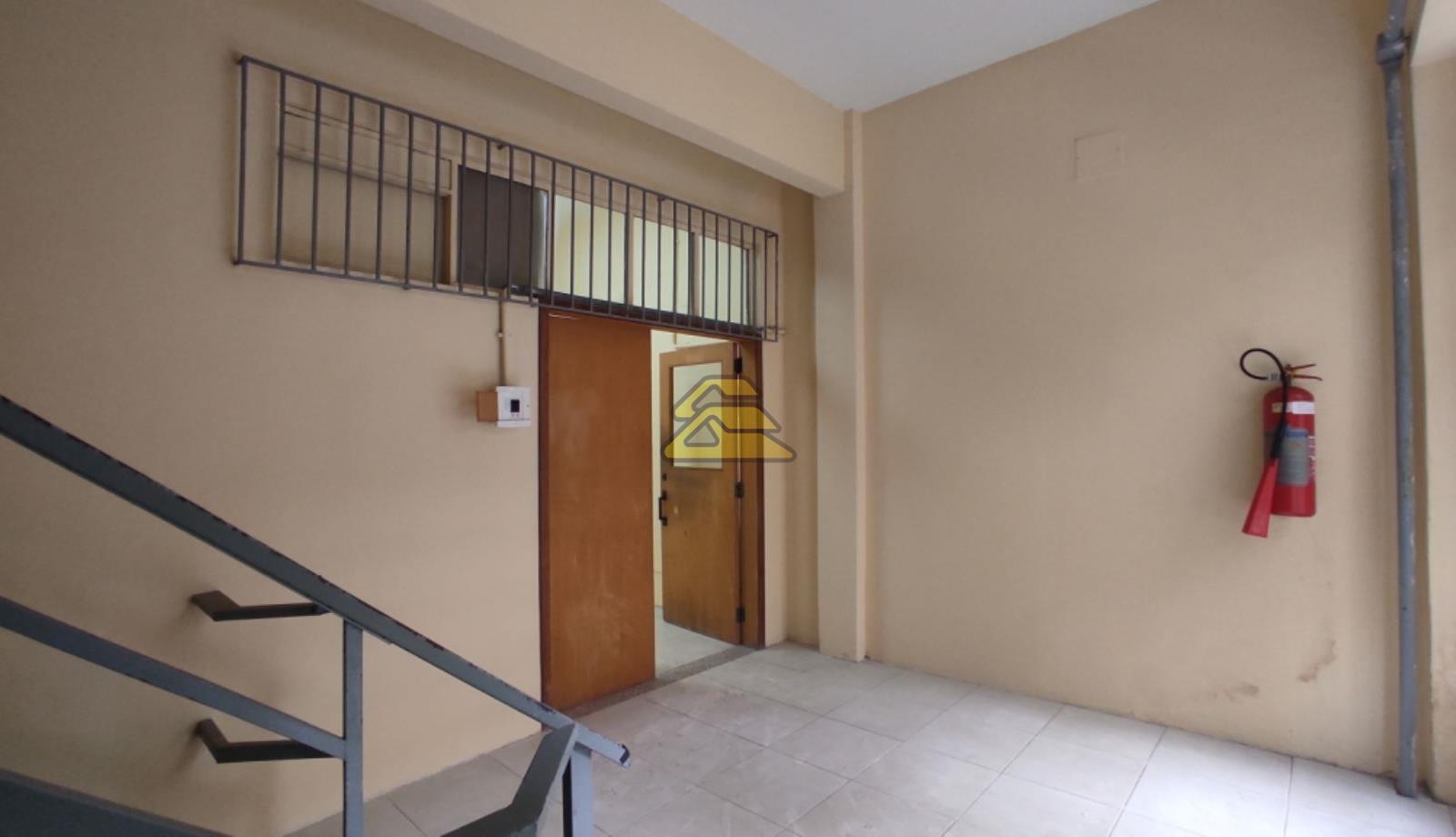 Prédio Inteiro para alugar, 630m² - Foto 15