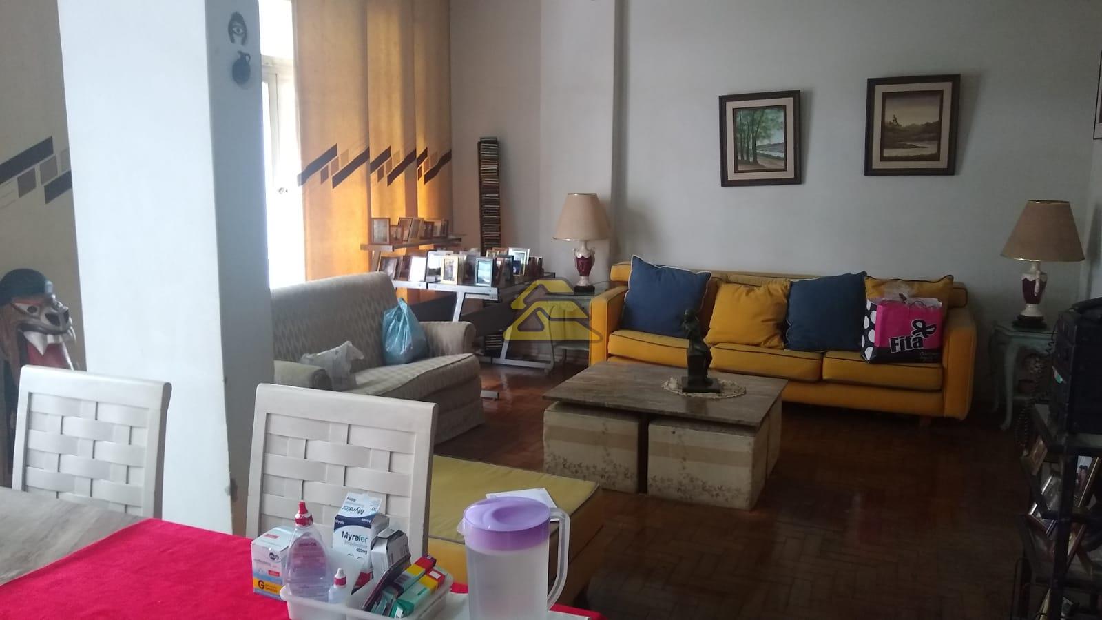 Apartamento à venda com 3 quartos, 174m² - Foto 1