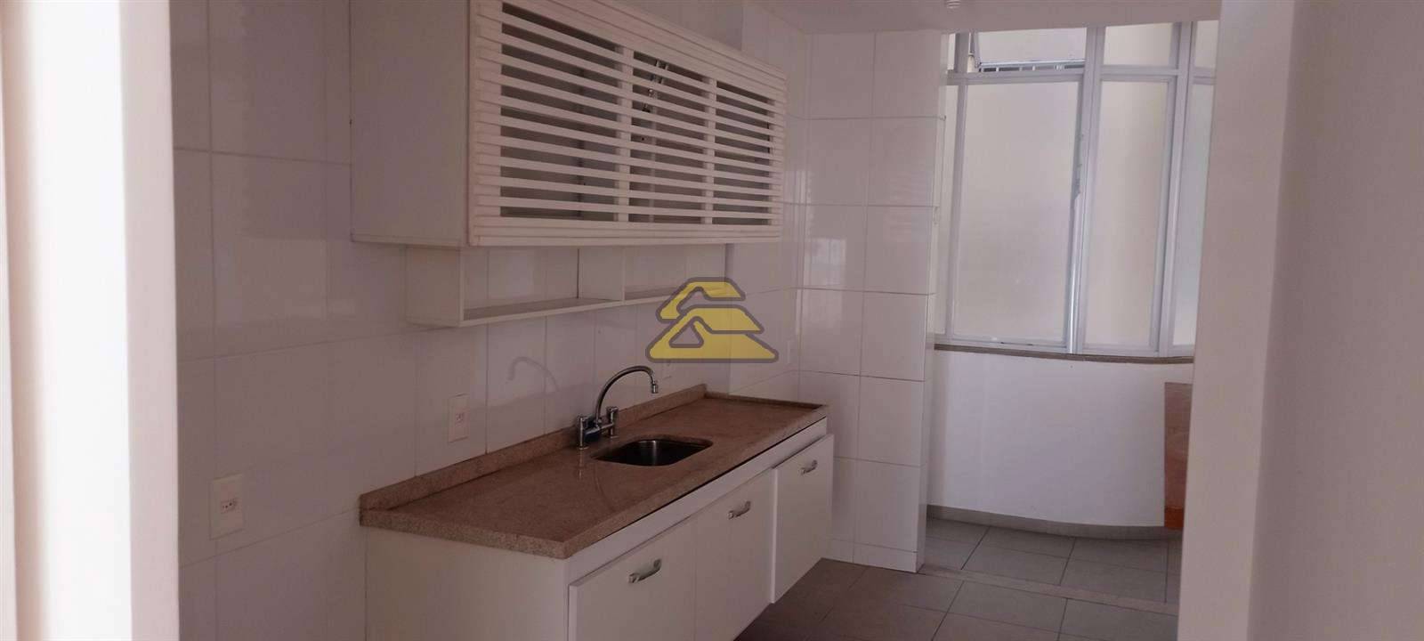 Apartamento à venda com 3 quartos, 130m² - Foto 30