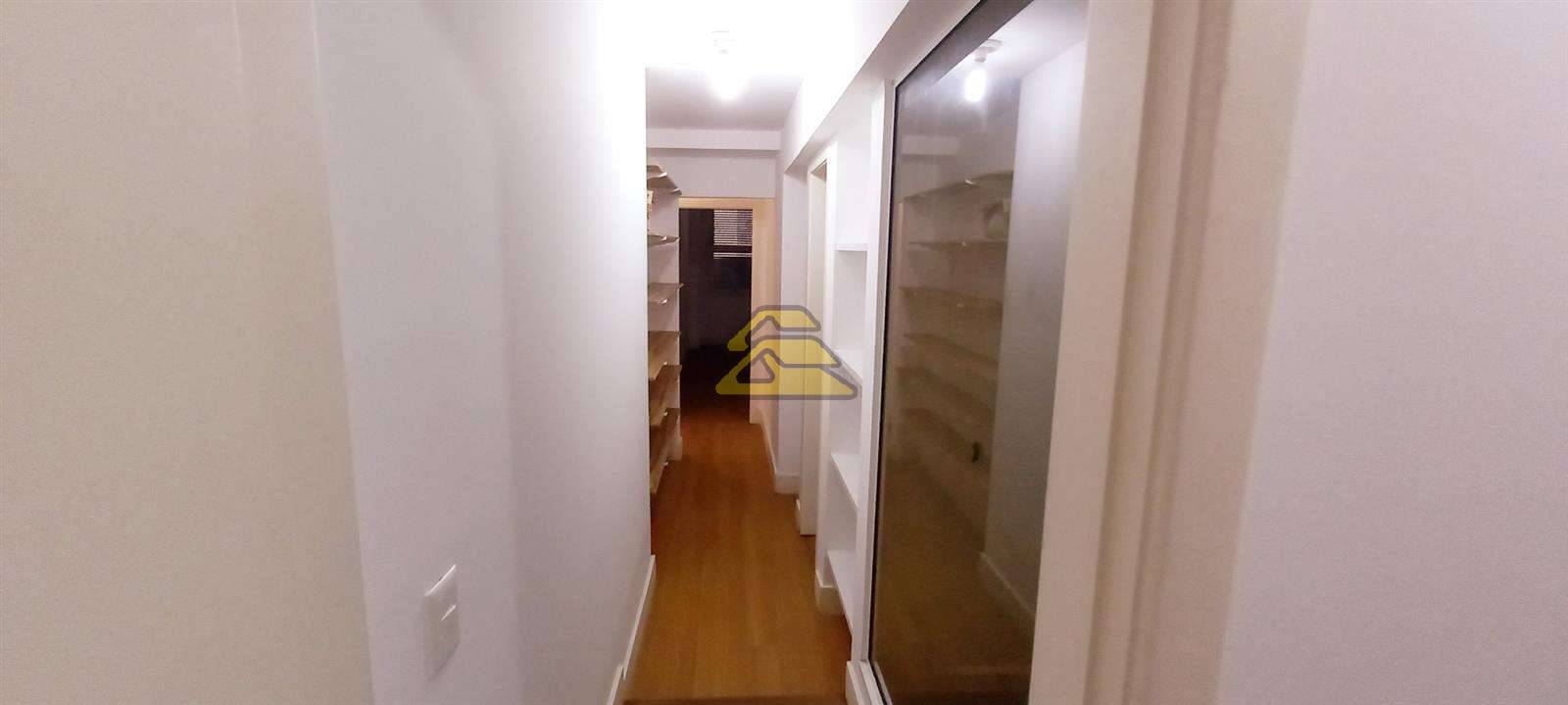 Apartamento à venda com 3 quartos, 130m² - Foto 14