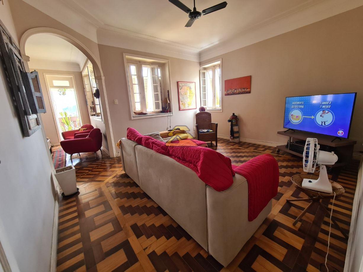 Cobertura à venda com 3 quartos, 130m² - Foto 1