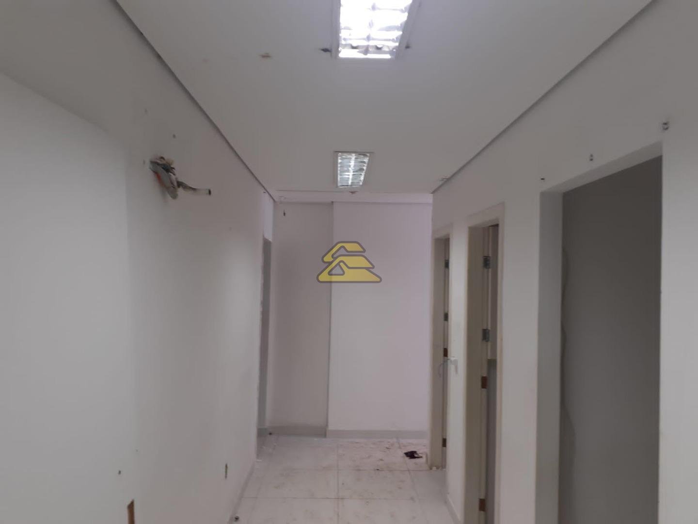 Conjunto Comercial-Sala à venda, 290m² - Foto 8