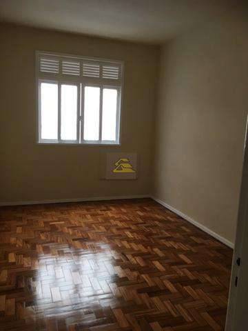 Apartamento à venda com 1 quarto, 46m² - Foto 3