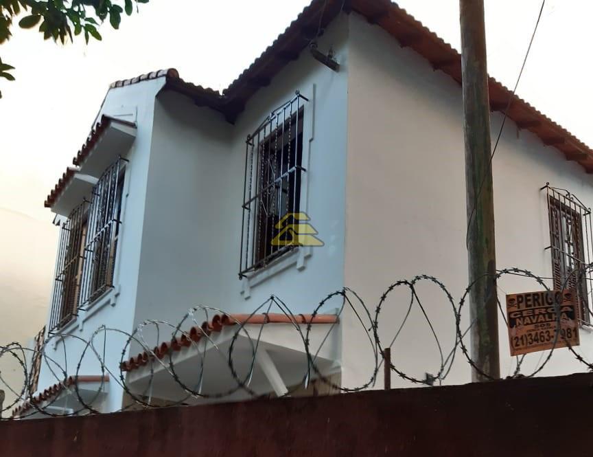 Casa à venda com 3 quartos, 100m² - Foto 2