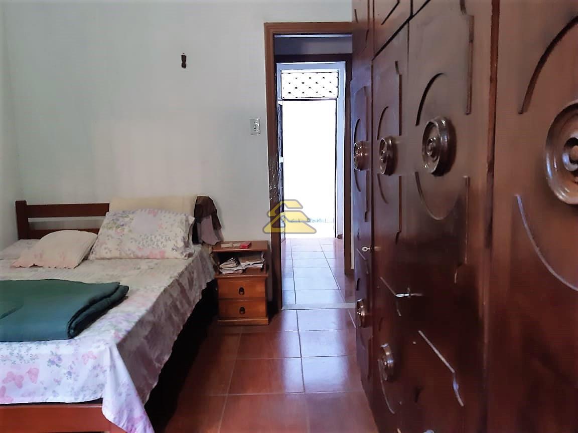 Casa à venda com 3 quartos, 100m² - Foto 7