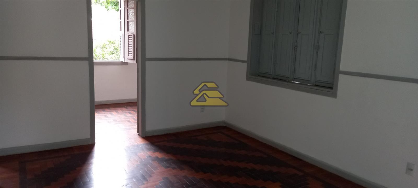 Apartamento à venda com 3 quartos, 90m² - Foto 13