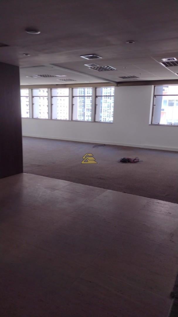 Conjunto Comercial-Sala para alugar, 547m² - Foto 15