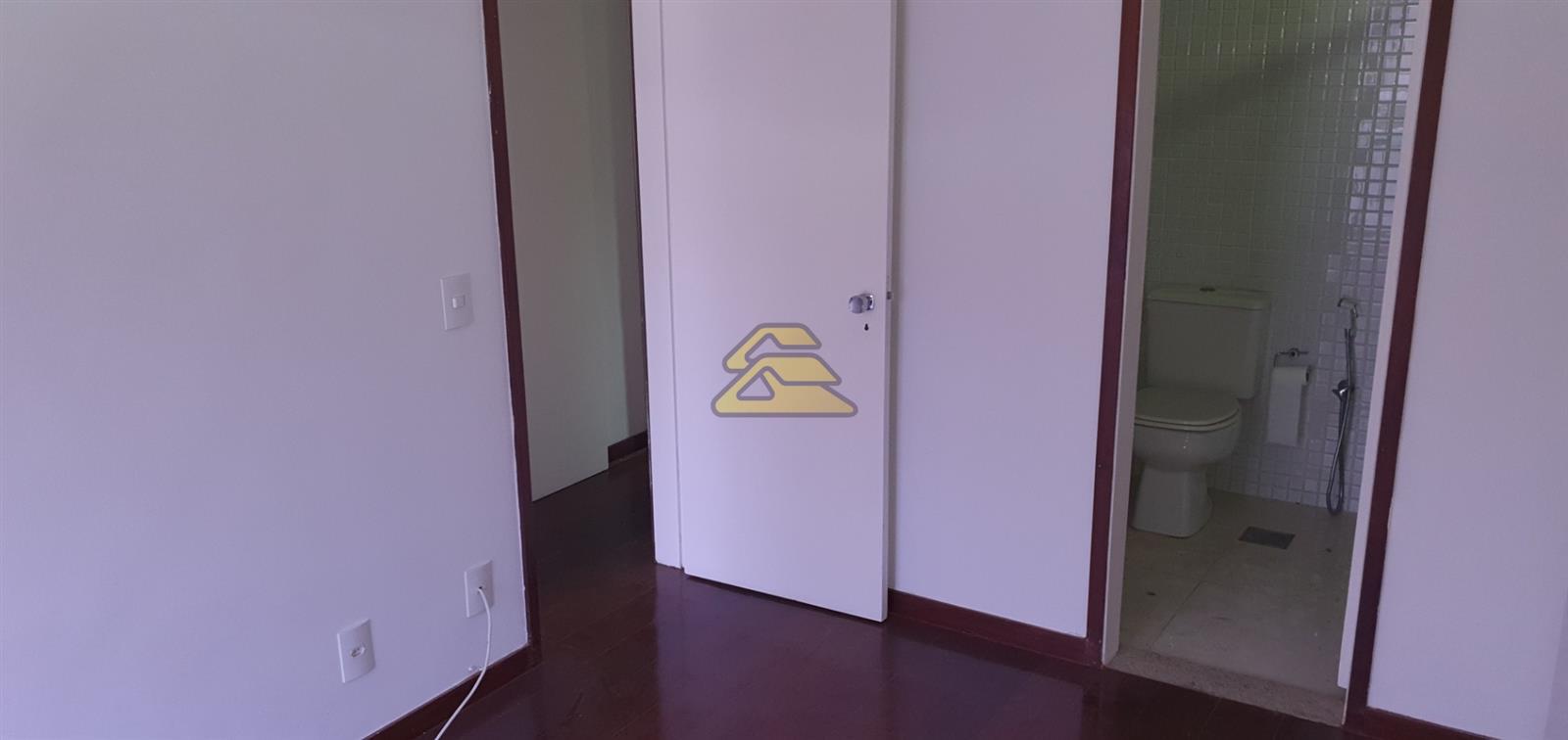 Apartamento à venda com 3 quartos, 118m² - Foto 14