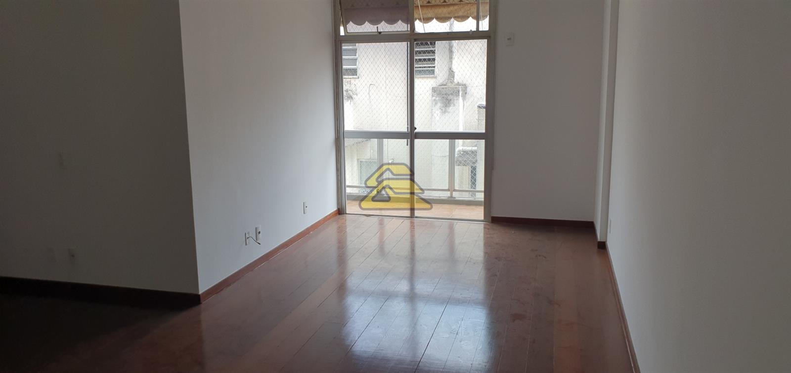 Apartamento à venda com 3 quartos, 118m² - Foto 7