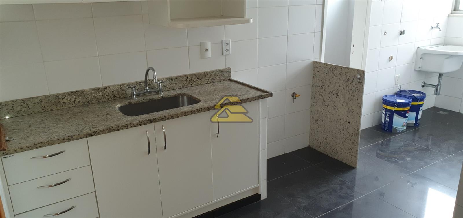 Apartamento à venda com 3 quartos, 118m² - Foto 25