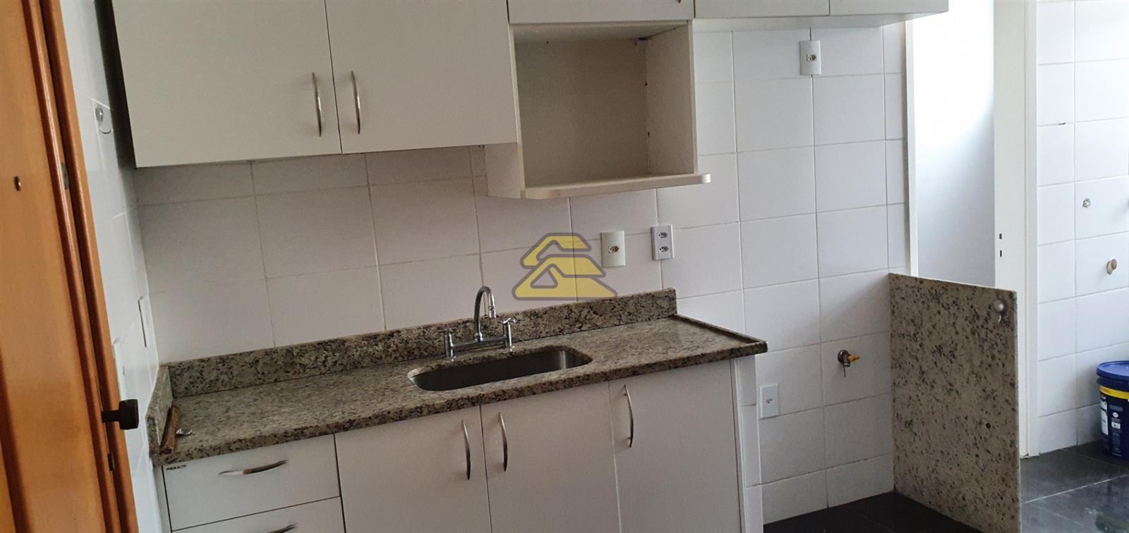 Apartamento à venda com 3 quartos, 118m² - Foto 29