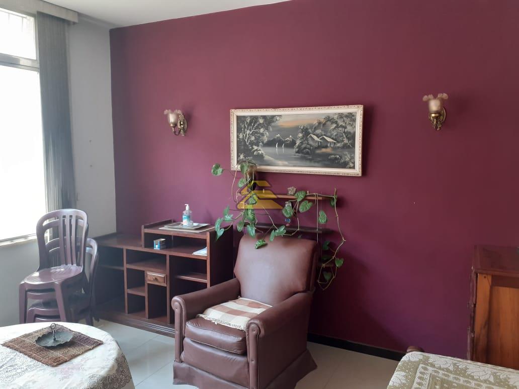 Apartamento à venda com 4 quartos, 183m² - Foto 4