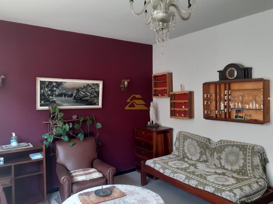 Apartamento à venda com 4 quartos, 183m² - Foto 1