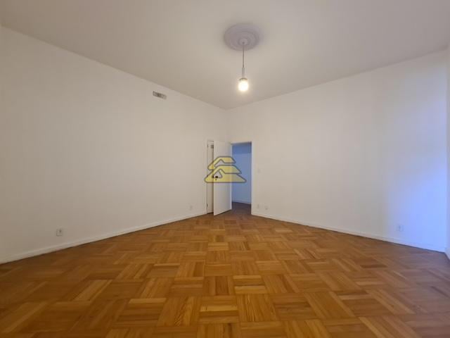 Apartamento à venda com 5 quartos, 403m² - Foto 18