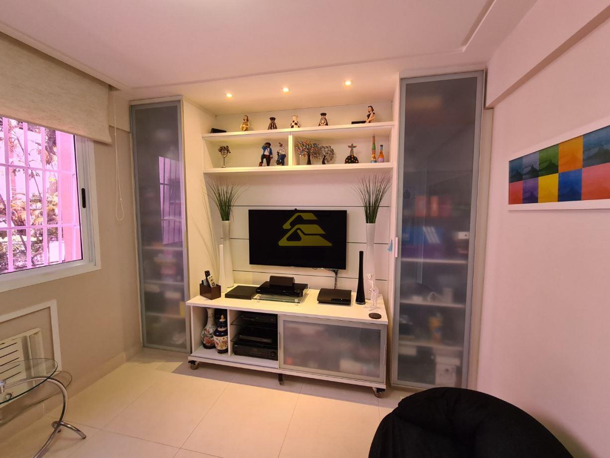 Apartamento à venda com 3 quartos, 101m² - Foto 7