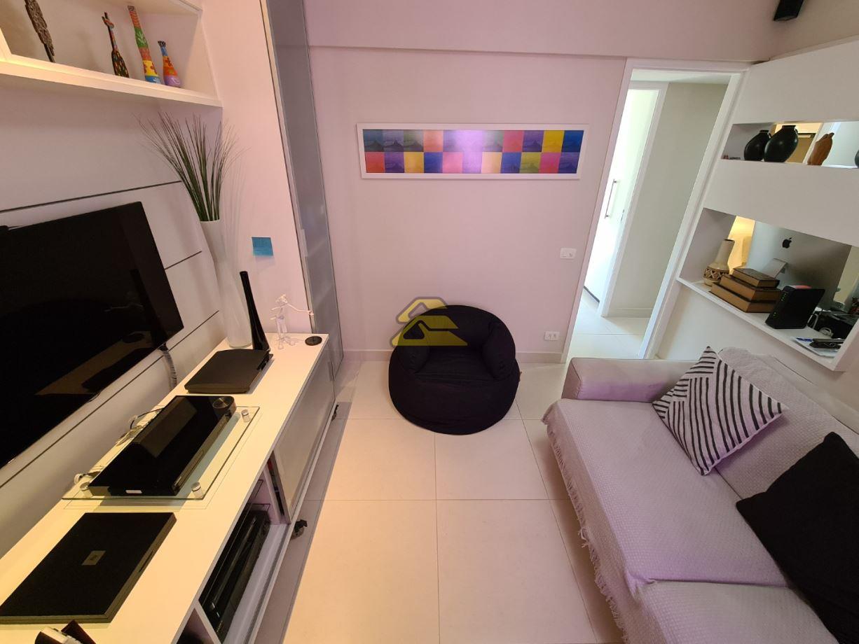 Apartamento à venda com 3 quartos, 101m² - Foto 8