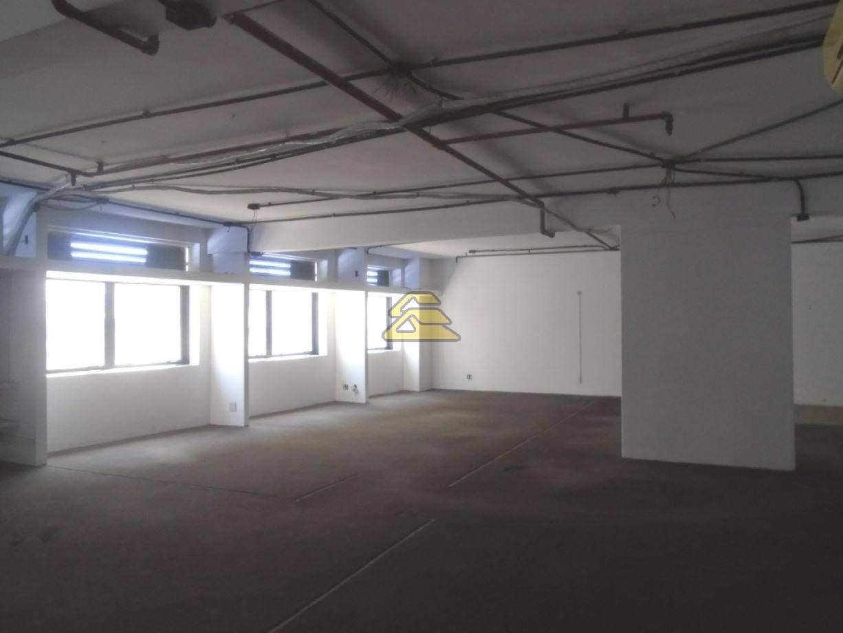 Conjunto Comercial-Sala para alugar, 243m² - Foto 1