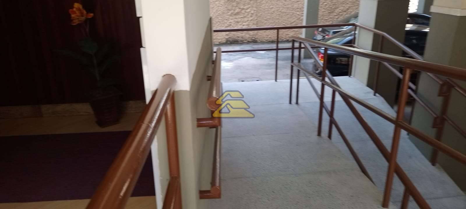 Apartamento à venda com 3 quartos, 90m² - Foto 25