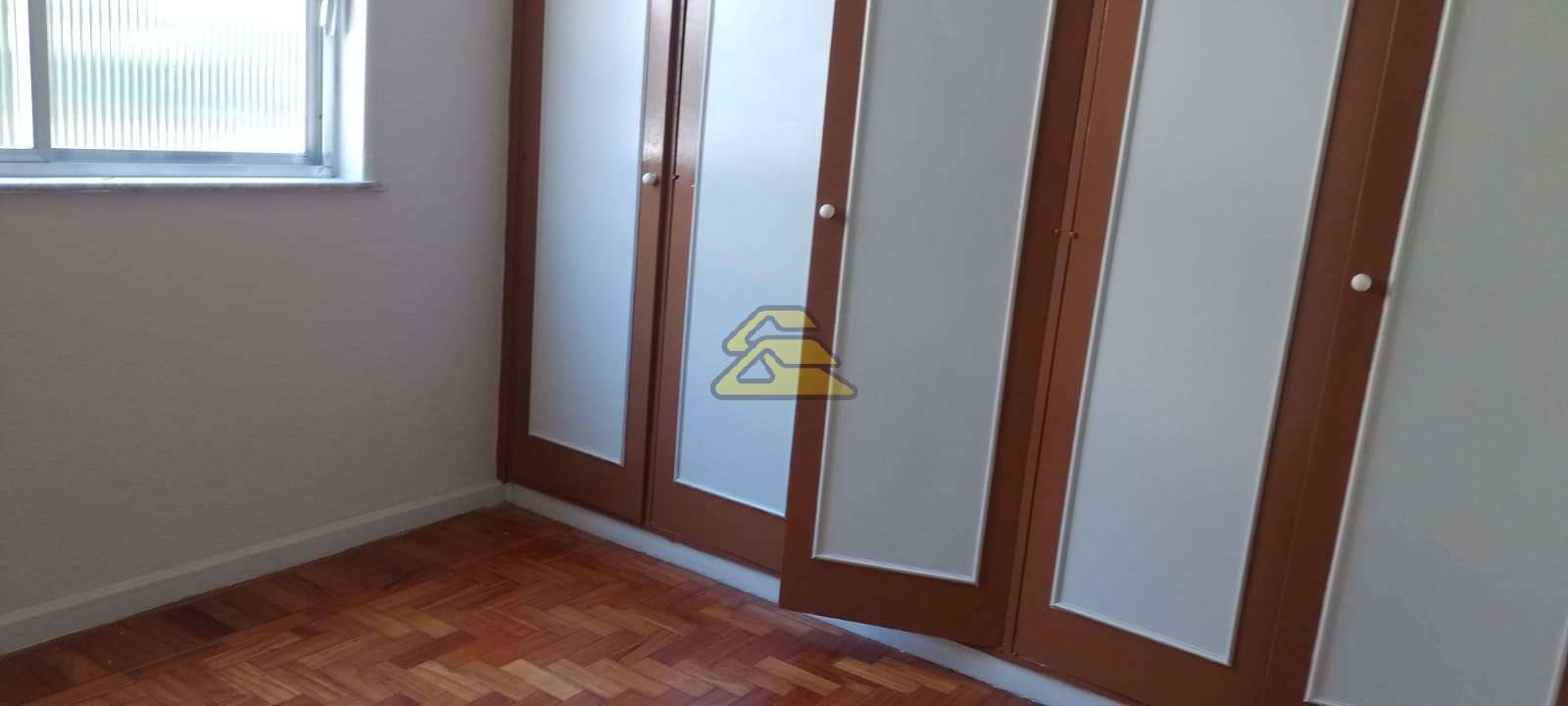 Apartamento à venda com 3 quartos, 90m² - Foto 6