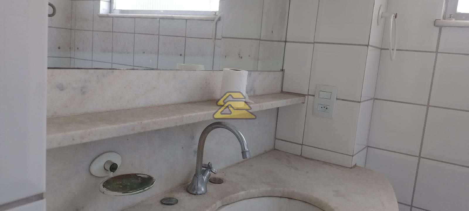 Apartamento à venda com 3 quartos, 90m² - Foto 18