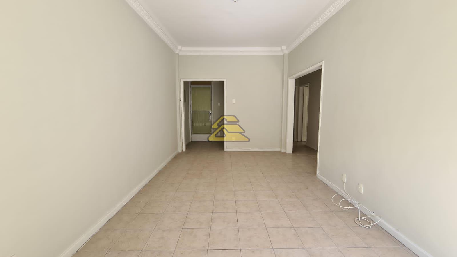 Apartamento à venda com 2 quartos, 101m² - Foto 1