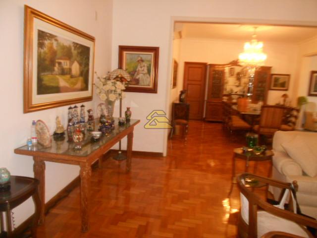 Apartamento à venda com 4 quartos, 243m² - Foto 27