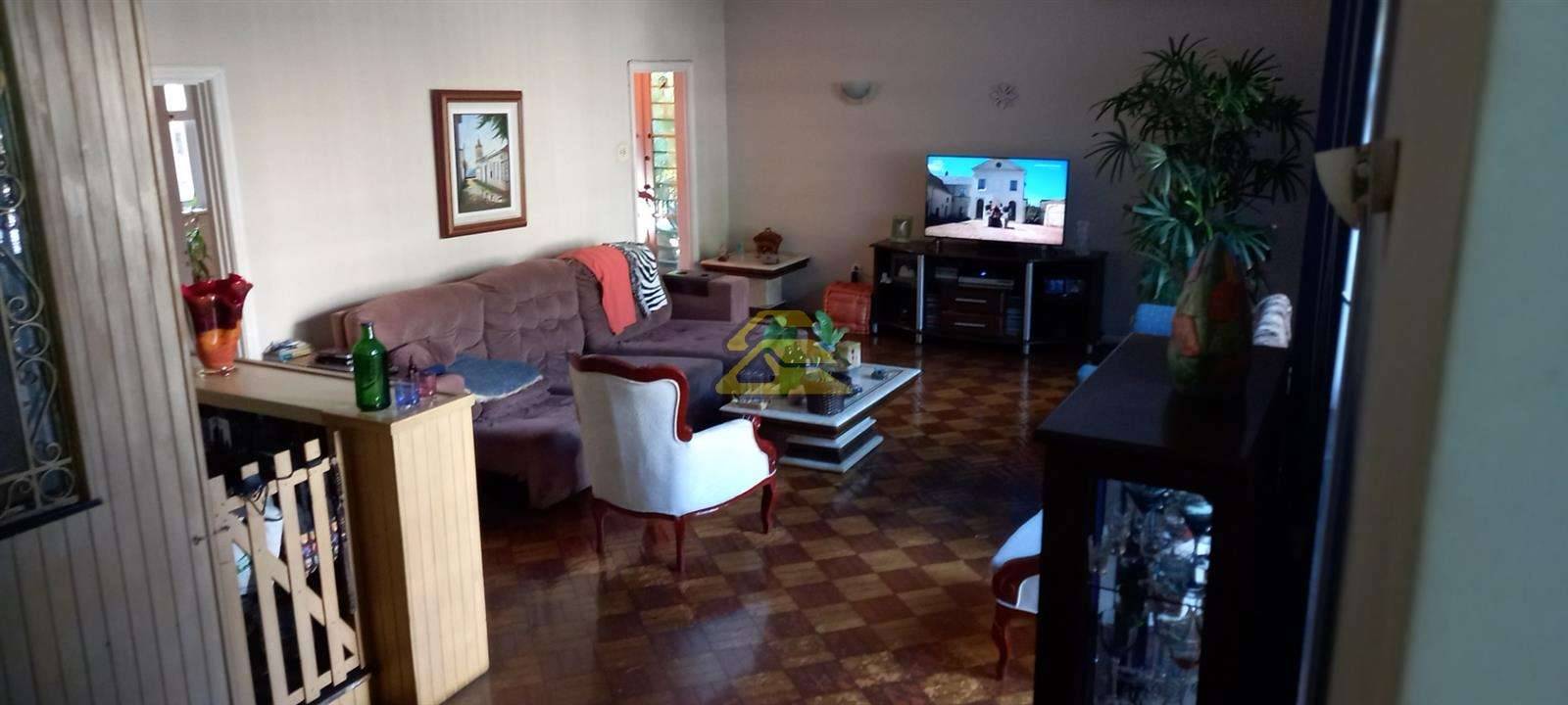 Casa à venda com 4 quartos, 638m² - Foto 9