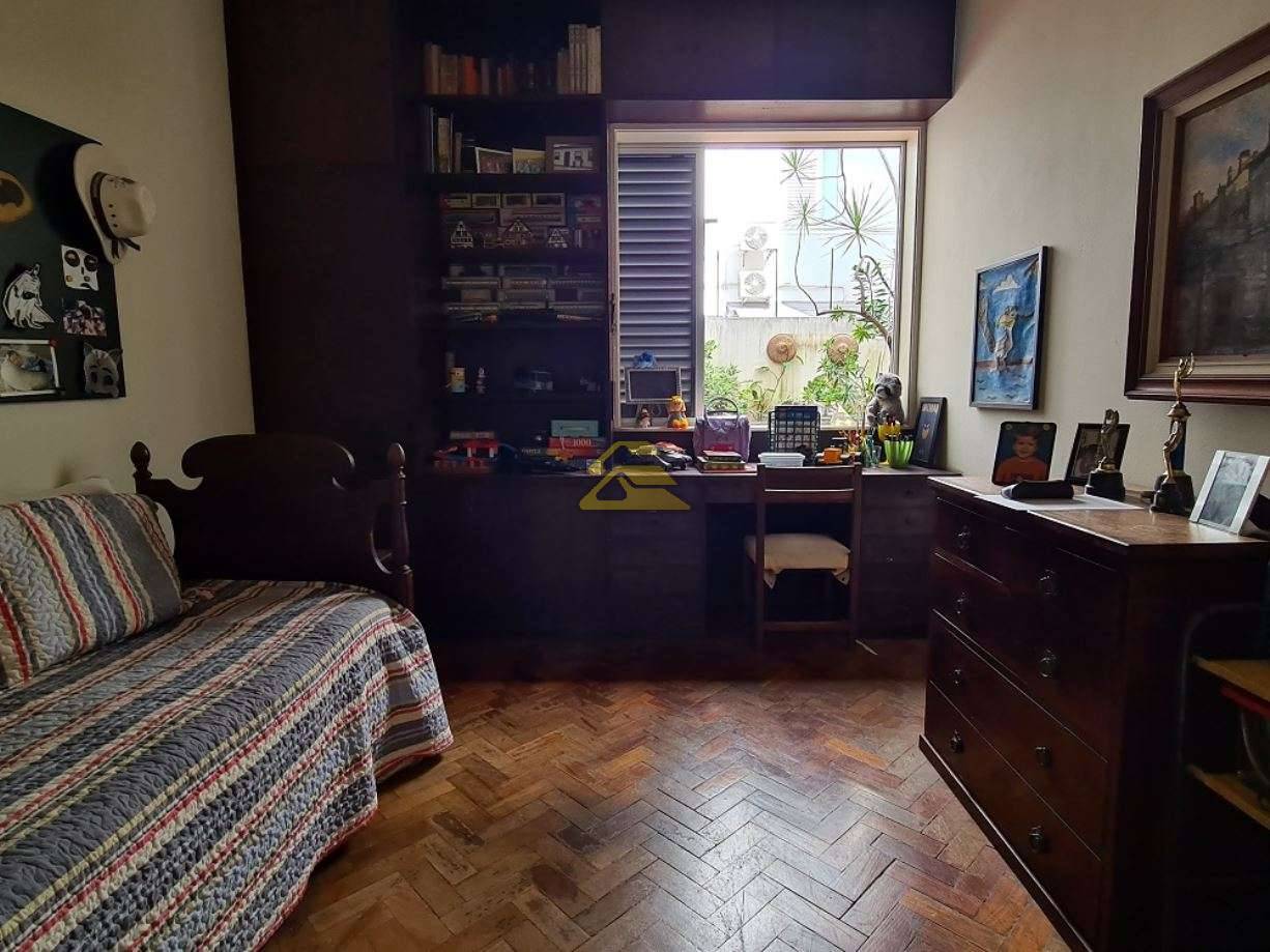 Apartamento à venda com 3 quartos, 150m² - Foto 12