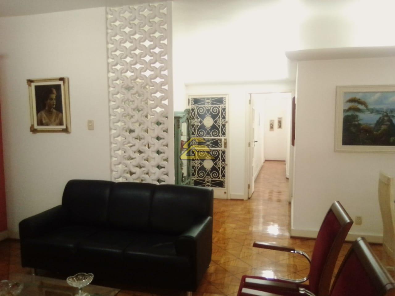 Apartamento à venda com 3 quartos, 139m² - Foto 1