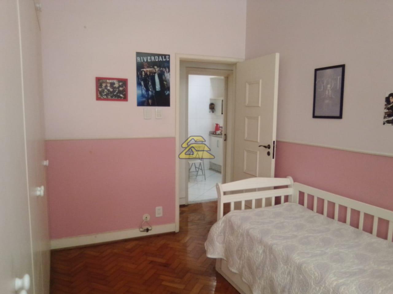 Apartamento à venda com 3 quartos, 139m² - Foto 18