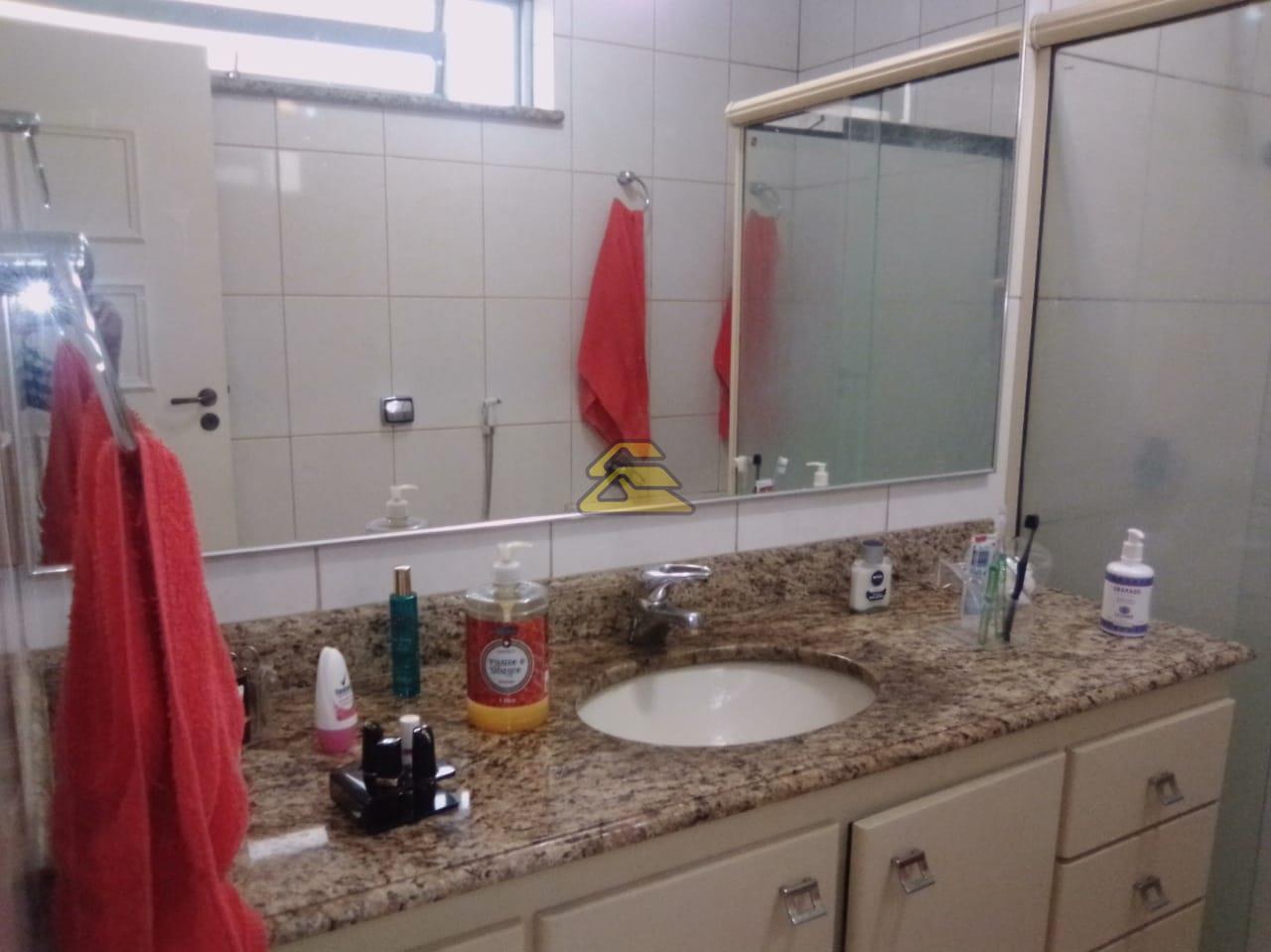 Apartamento à venda com 3 quartos, 139m² - Foto 25