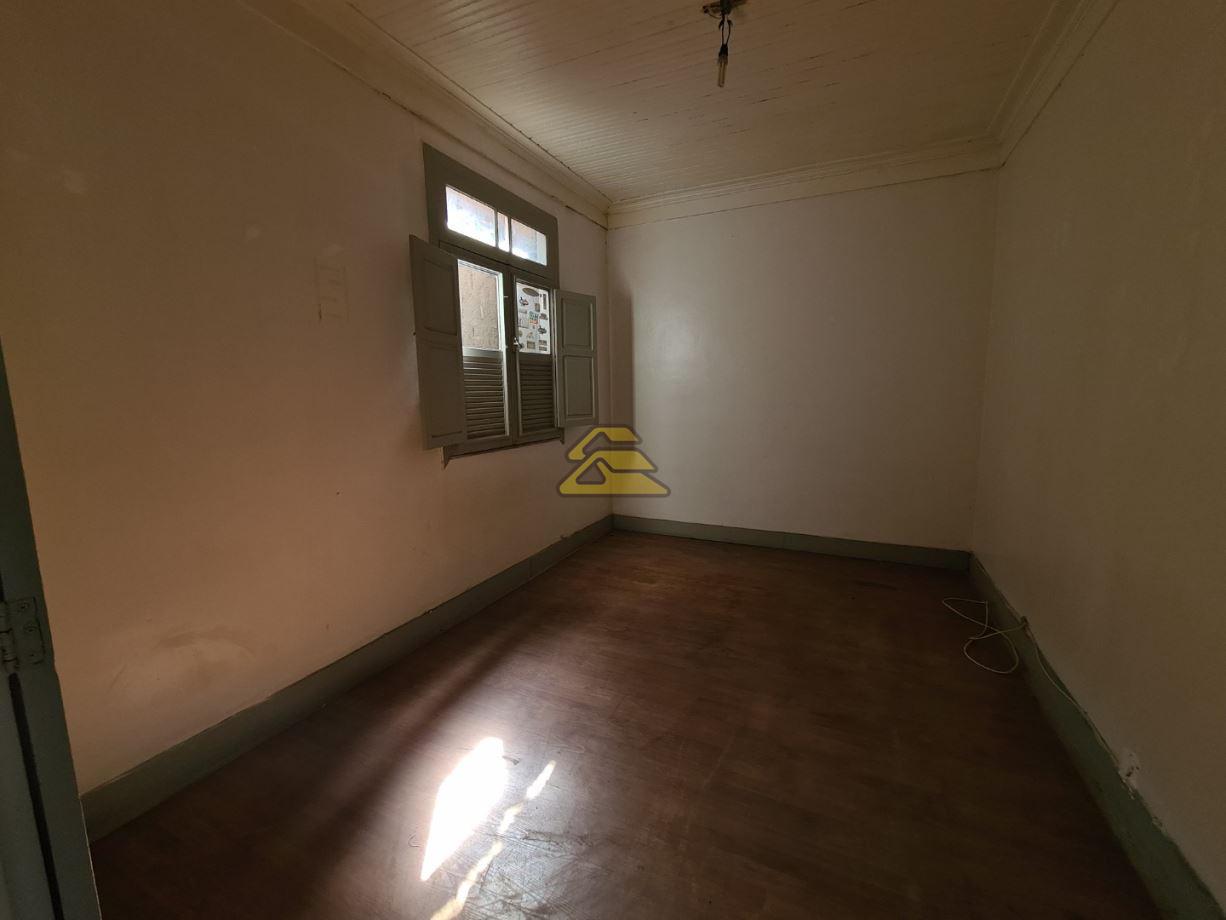 Sobrado à venda com 8 quartos, 603m² - Foto 5