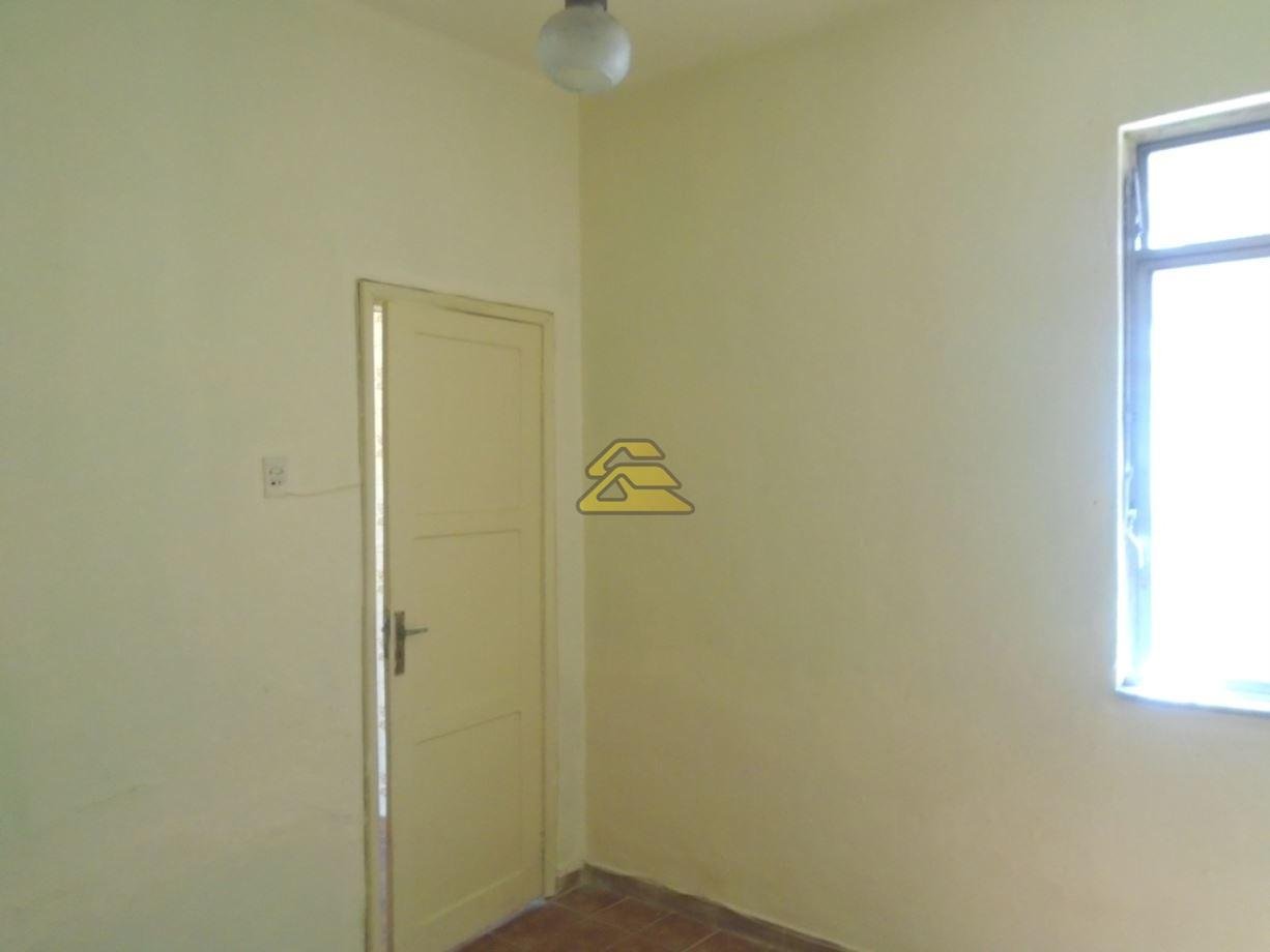 Casa para alugar com 3 quartos, 64m² - Foto 16