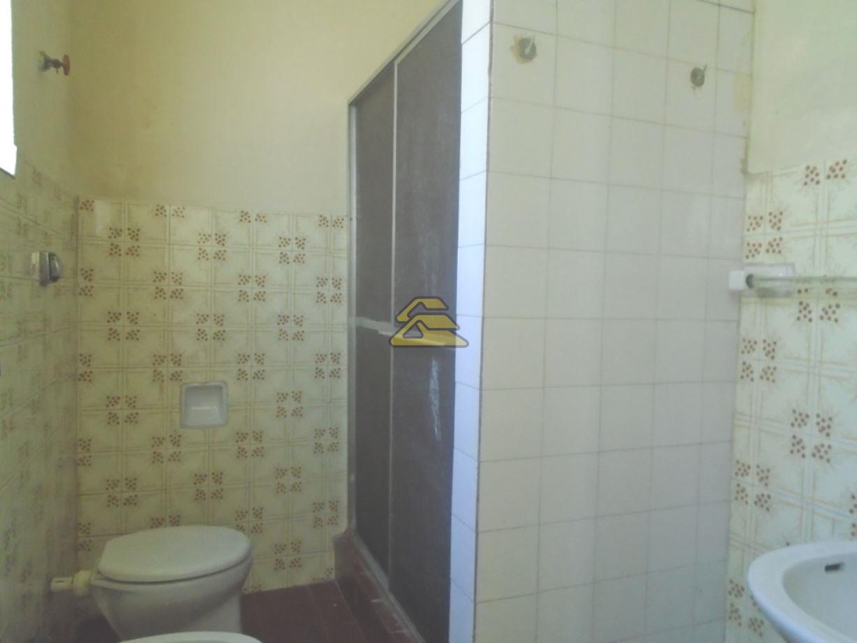 Casa para alugar com 3 quartos, 64m² - Foto 25