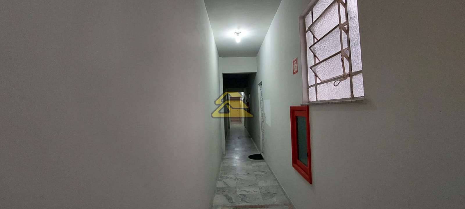 Apartamento à venda com 1 quarto, 31m² - Foto 17