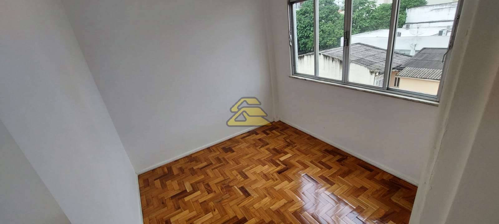 Apartamento à venda com 1 quarto, 31m² - Foto 5