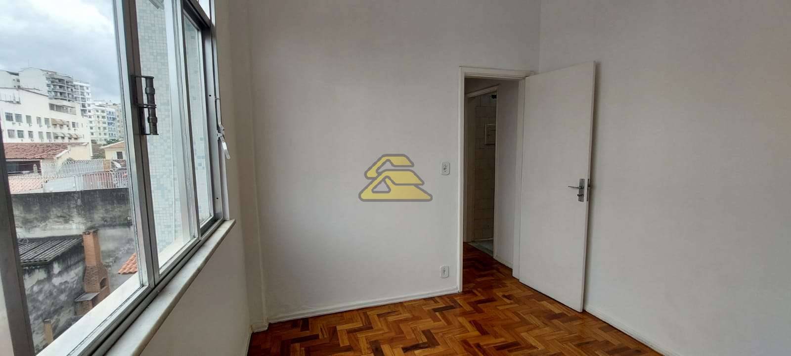 Apartamento à venda com 1 quarto, 31m² - Foto 8