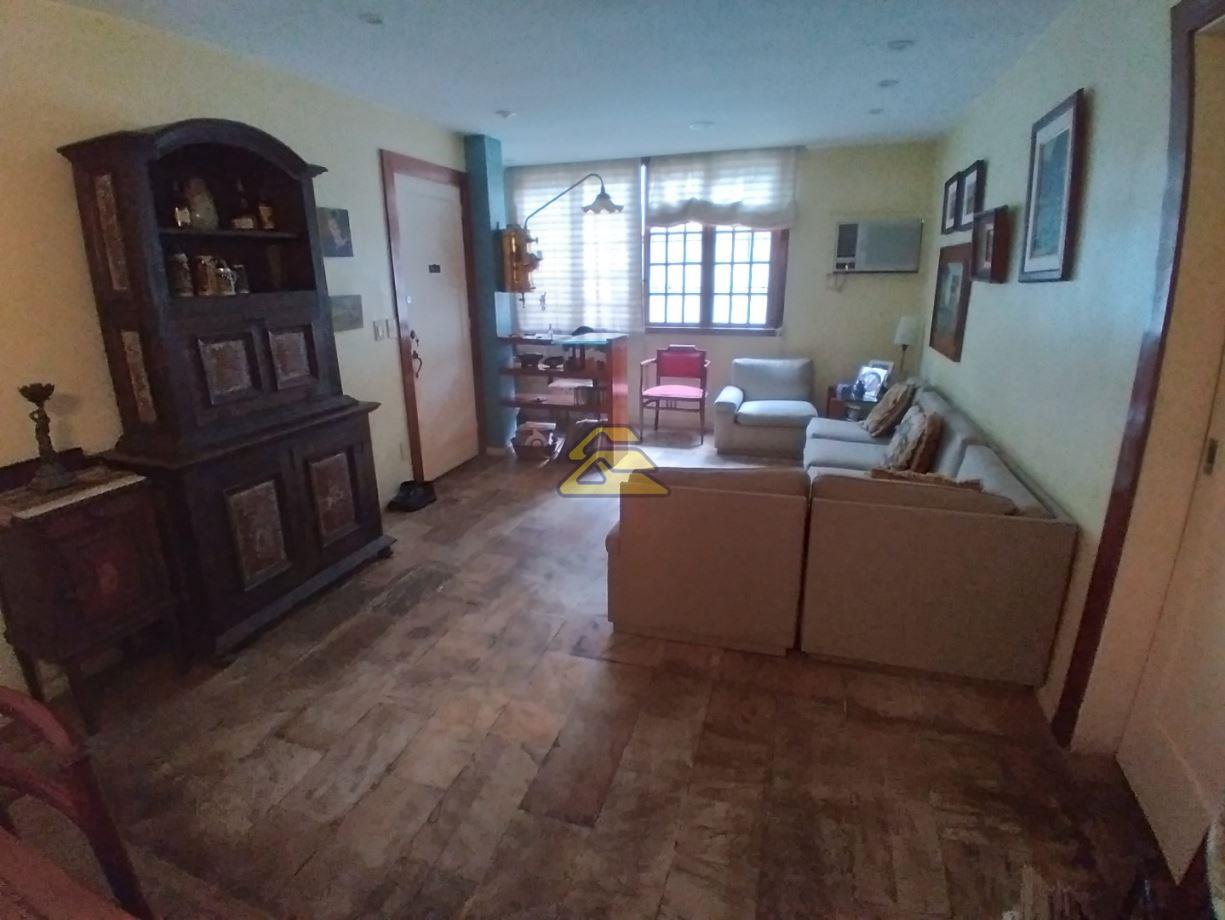 Apartamento à venda com 2 quartos, 137m² - Foto 1