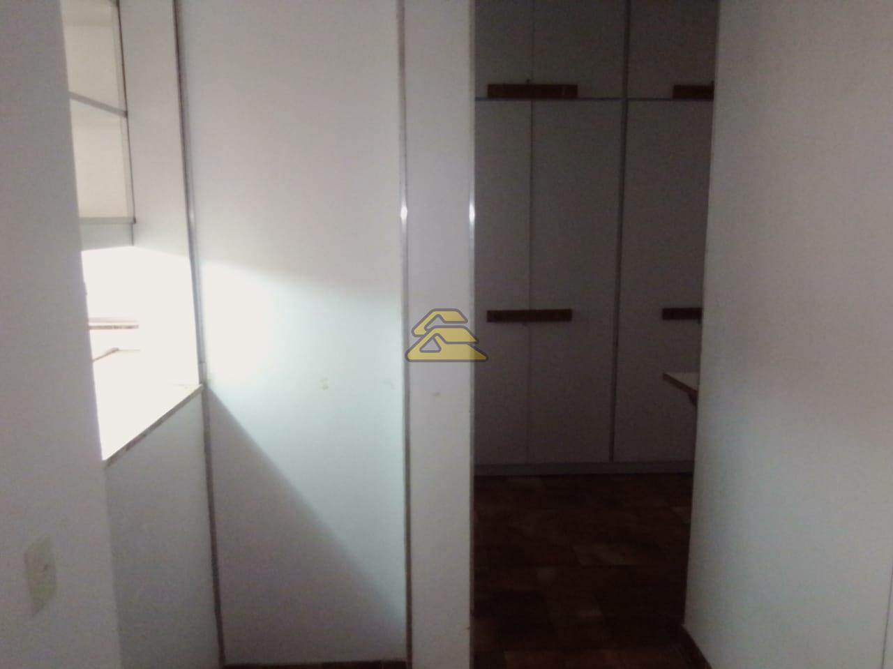 Apartamento à venda com 3 quartos, 195m² - Foto 10