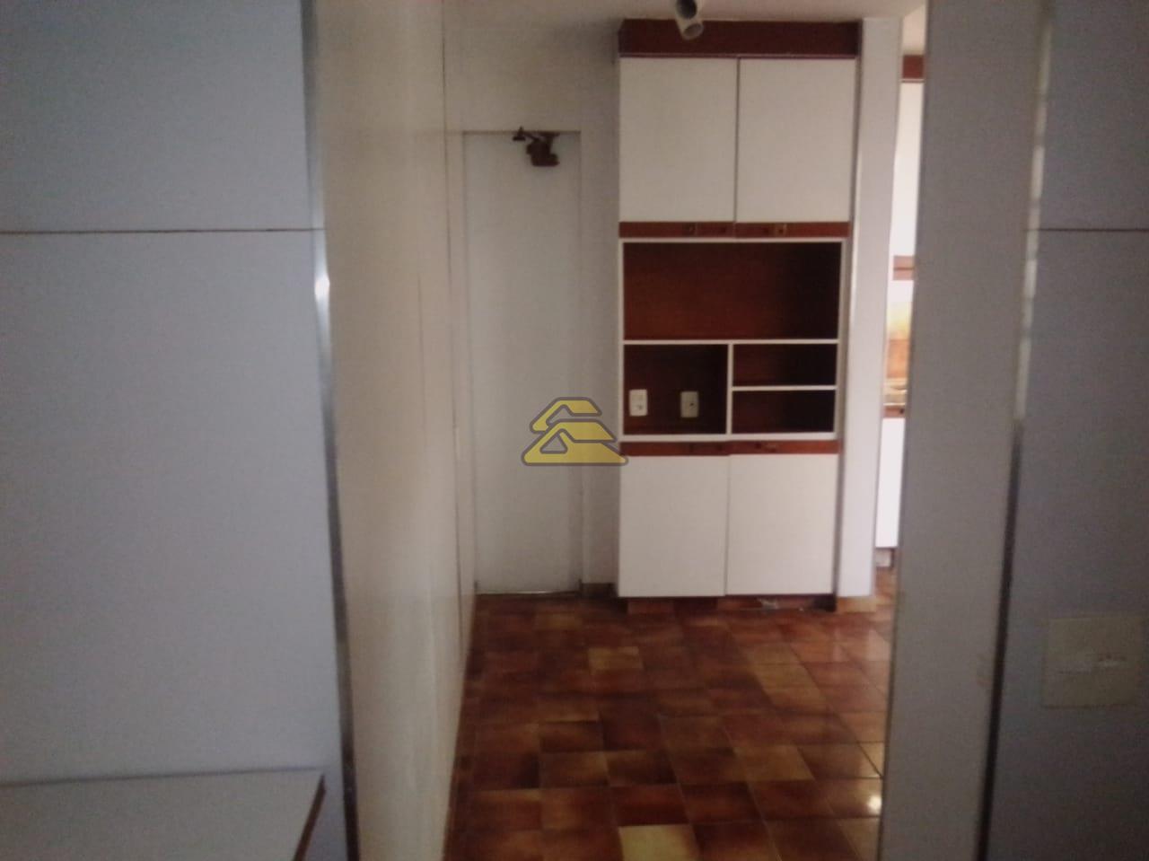 Apartamento à venda com 3 quartos, 195m² - Foto 27