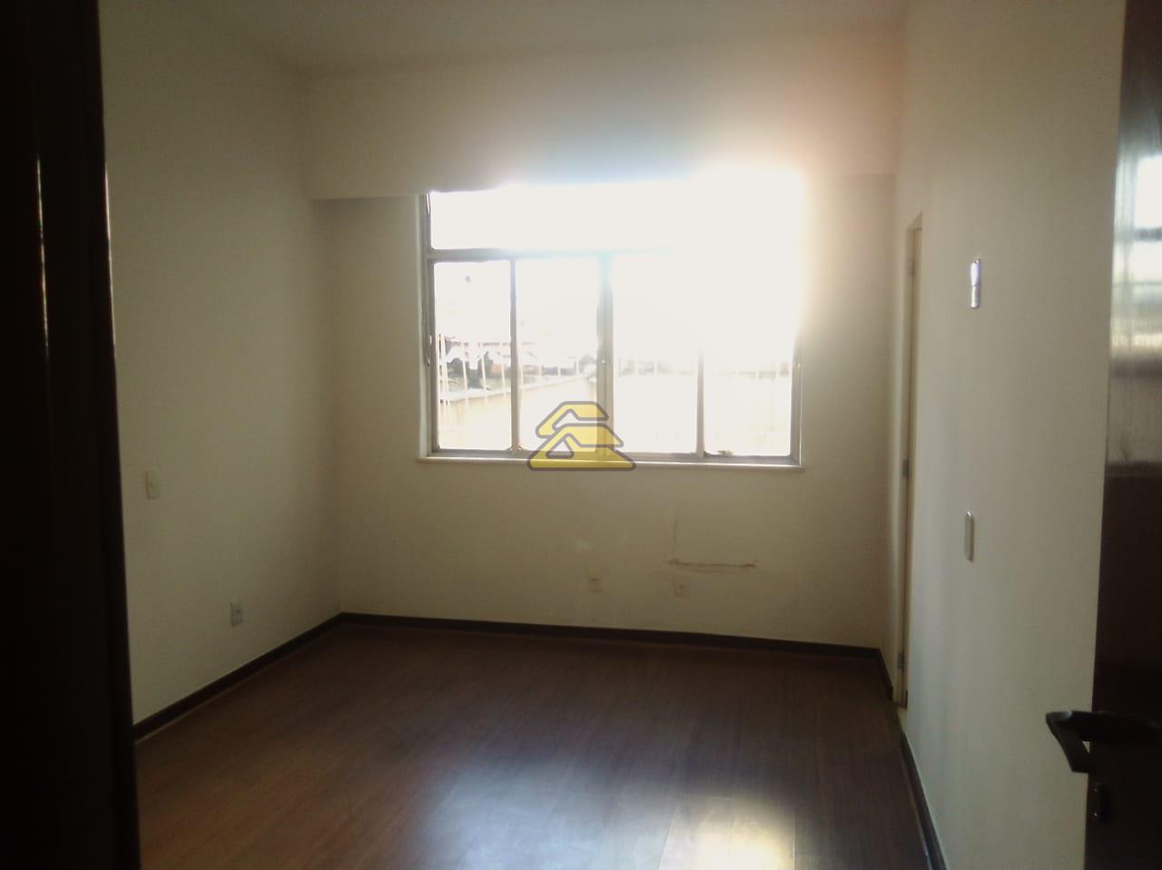 Apartamento à venda com 3 quartos, 195m² - Foto 16