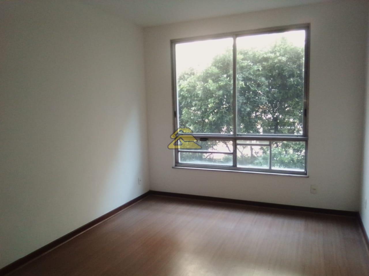 Apartamento à venda com 3 quartos, 195m² - Foto 11