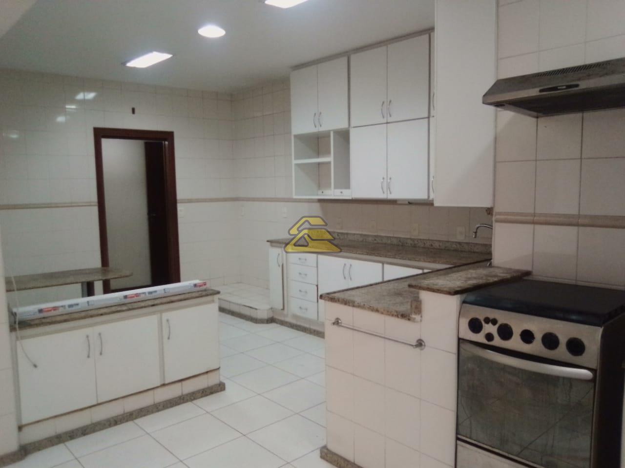 Apartamento à venda com 3 quartos, 280m² - Foto 16