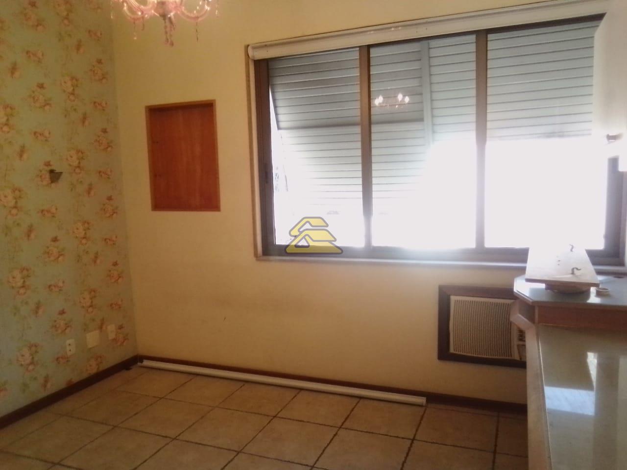 Apartamento à venda com 3 quartos, 280m² - Foto 25